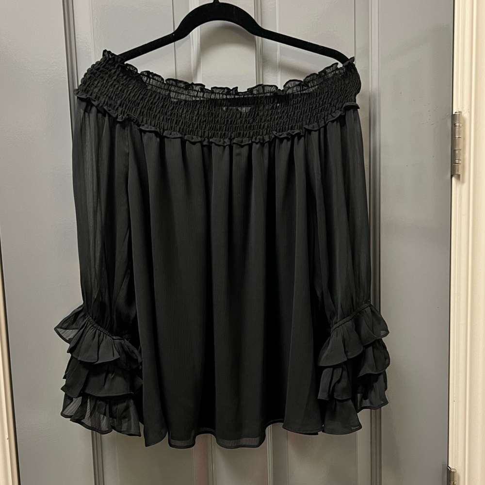 CeCe Black Off-the-Shoulder Blouse